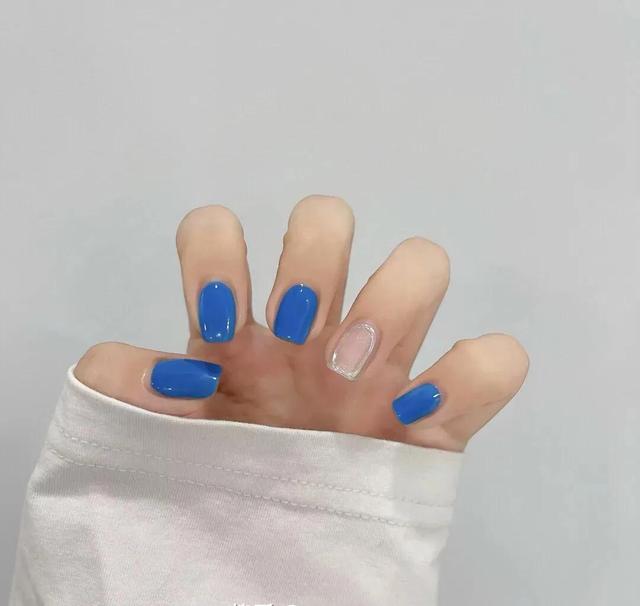 美甲单色款式图片，好看纯色美甲款式盘点（美甲♥温柔纯色系）