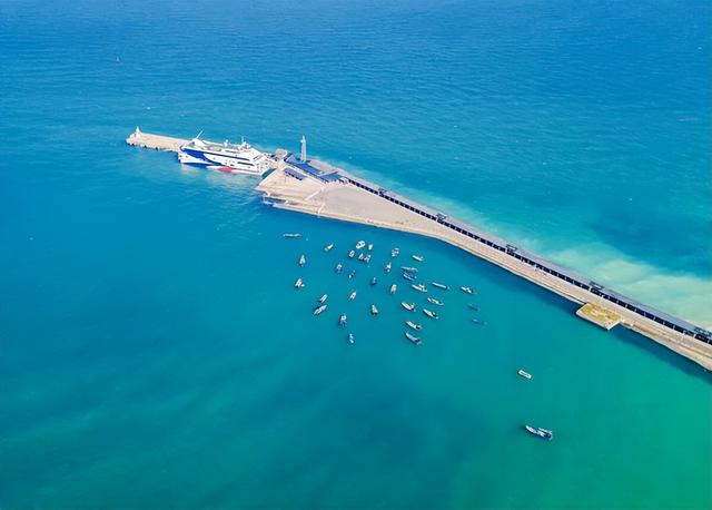 夏天哪里旅游好，16个夏天最值得去的地方（六七月份值得推荐的8个绝美景点）