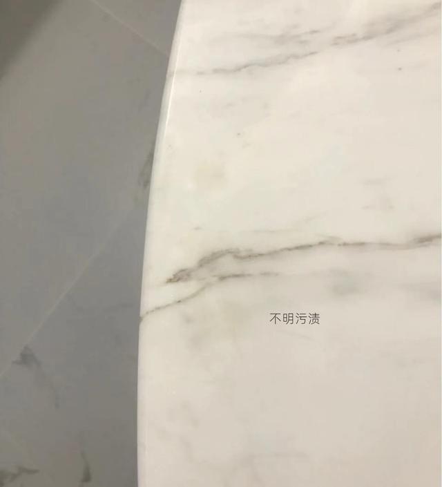 餐桌选什么颜色最合适，餐桌选什么颜色最合适图片（一篇文章，给你讲得明明白白）