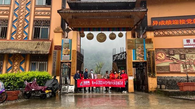 自驾游去哪里比较好，春季自驾游去哪里比较好（100天35000公里）