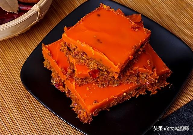 牛油和猪油哪个好，牛油和猪油哪个更健康（“块状”和“膏状”哪个好）