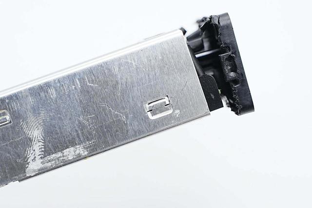 电脑适配器是什么，什么是适配器（拆解联想100W电源适配器看看用料）