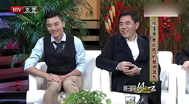 陈宝国的儿子，陈宝国的儿子是哪个学校毕业的（被父亲力捧多年也不红）