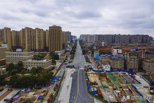 南昌市中心在哪个位置，南昌市市中心在哪里（拥有800万以上人口）