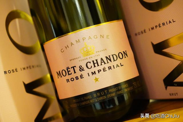 香槟和红酒的味道一样吗，香槟和葡萄酒味道一样吗（“香槟”跟“起泡酒”）