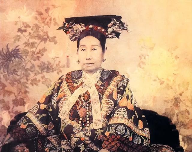 清朝四大奇案，杨乃武与小白菜冤案被慈禧平反后