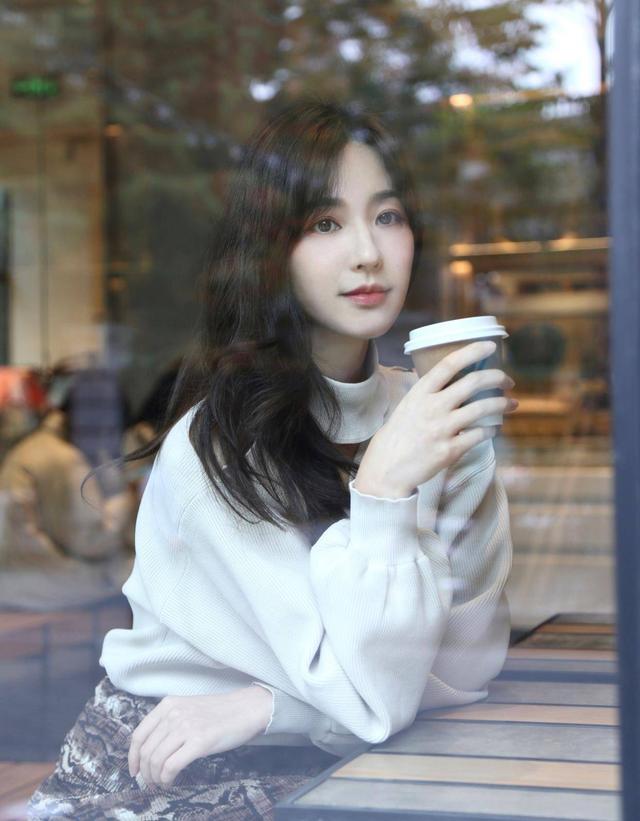 陆毅和谁绯闻，男方多次劈腿女方能忍