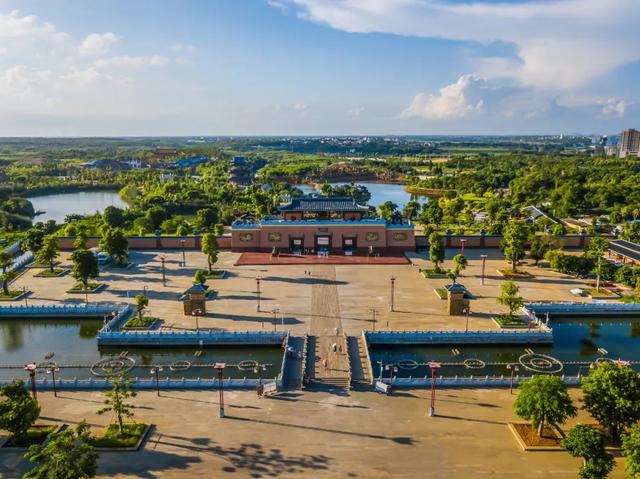 2022湛江旅游攻略，一个风光秀美的海滨城市（广东湛江：嗨翻一“夏”）