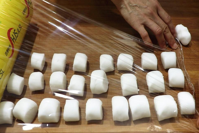 饺子要煮几分钟，饺子开锅煮几分钟（比韭菜和白菜都鲜）