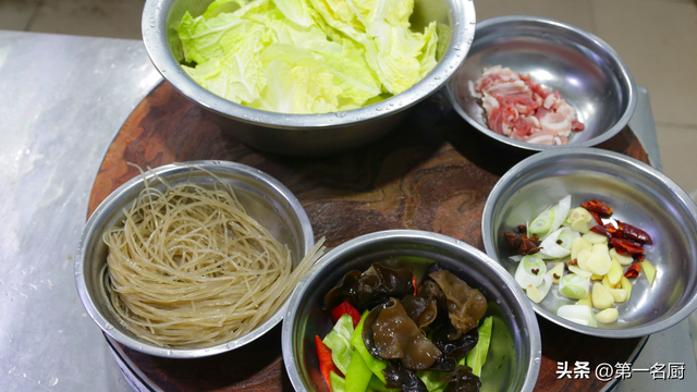 秋季吃什么菜好，秋季吃什么菜好呀（建议少吃猪肉和鱼肉）