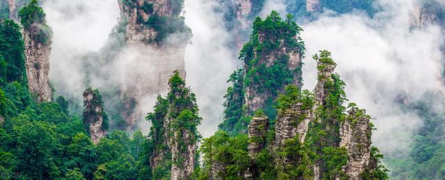 张家界十大景点排名，张家界必去景点攻略（张家界地区名胜古迹、简介）