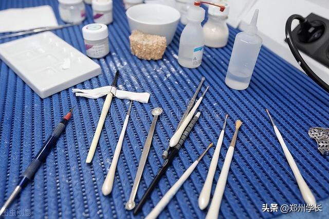 女生学大数据后悔了，女生学大数据很累吗（我们后悔选过的专业<一>）