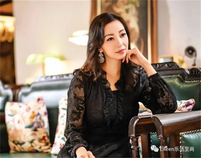 顶级名媛余晚晚，中国名媛排行榜名单出炉（出身两大名门的中国顶级名媛什么样）