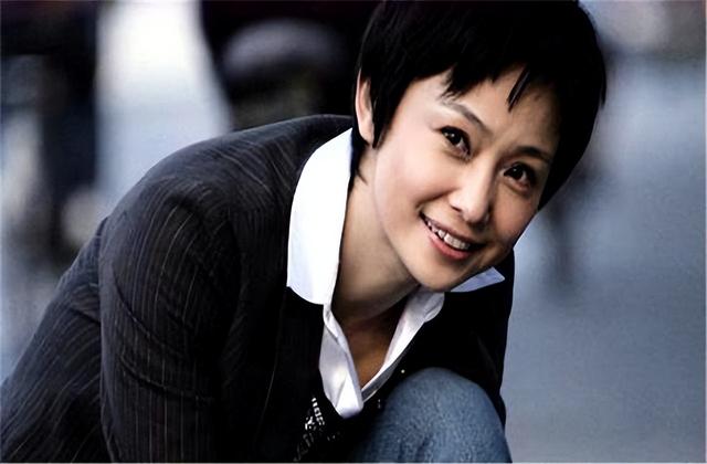 中国十大的女保镖排名，中国第一位女保镖（曾穿8斤钢板保护外宾）