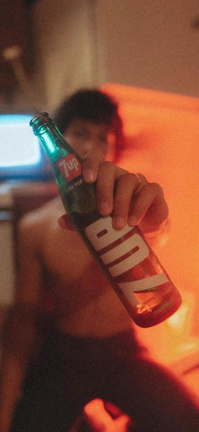 落日与晚风深情的相拥是什么歌，落日与晚风表达的什么（壁纸，落日与晚风深情的相拥）