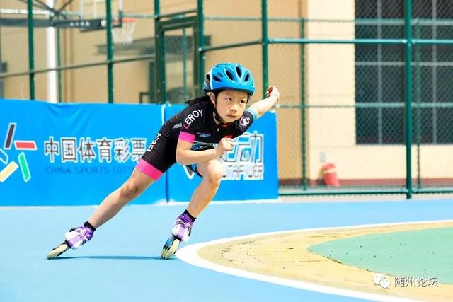 急速轮滑（极速轮滑，随州“轮滑队”勇夺全省第一（轮滑速滑最快速度）