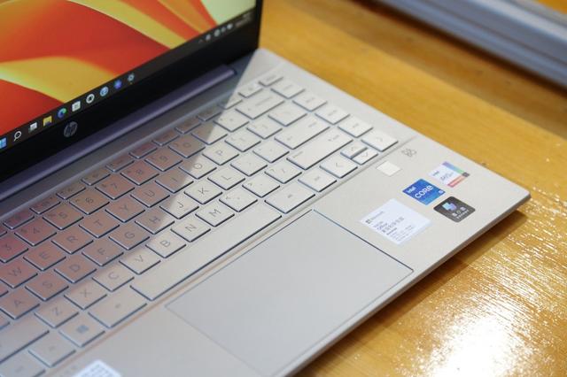 hp是什么牌子的电脑，hp是什么牌子的电脑主机多少钱（惠普星14高性能轻薄本实测）