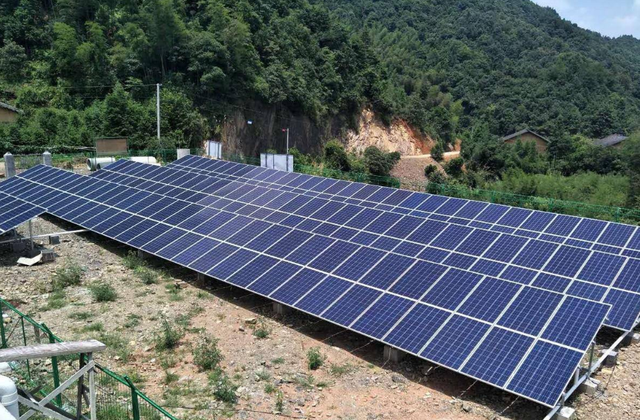 小型太阳能发电系统，家用太阳能发电系统介绍（看看无良公司是如何欺骗农户的）