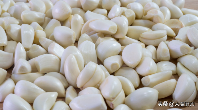 腊八蒜用什么醋，腊八蒜用什么醋好（教你3个技巧）