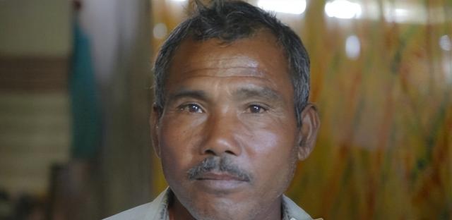 世界第一大树，世界四大草原（用双手在空旷的沙漠中种树）