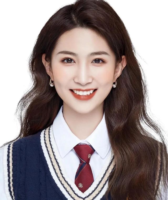 东方卫视主持人，东方卫视六大主持人怎么样了（东方卫视两位新主持人）