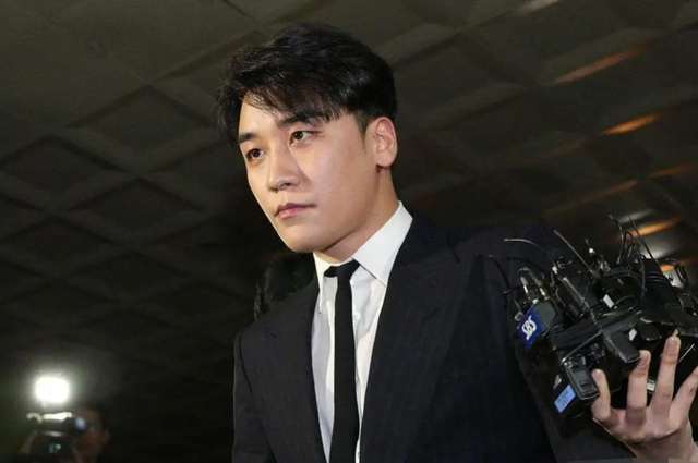 李易峰道歉吴昕，李易峰解释吴昕事件（更多猛料曝光）