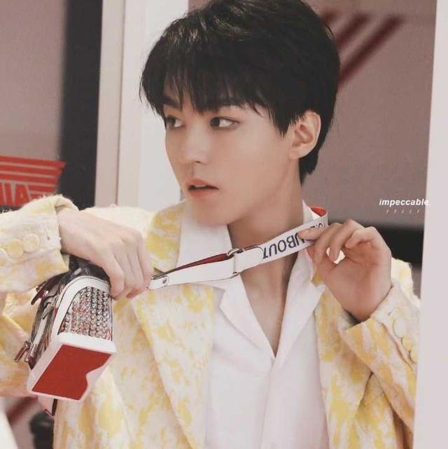 凯爷~~~~，微信头像，凯爷~~~~（小时候的凯哥）