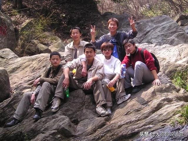 抖音自媒体能赚多少钱一个月，抖音自媒体能赚多少钱一个月呢？