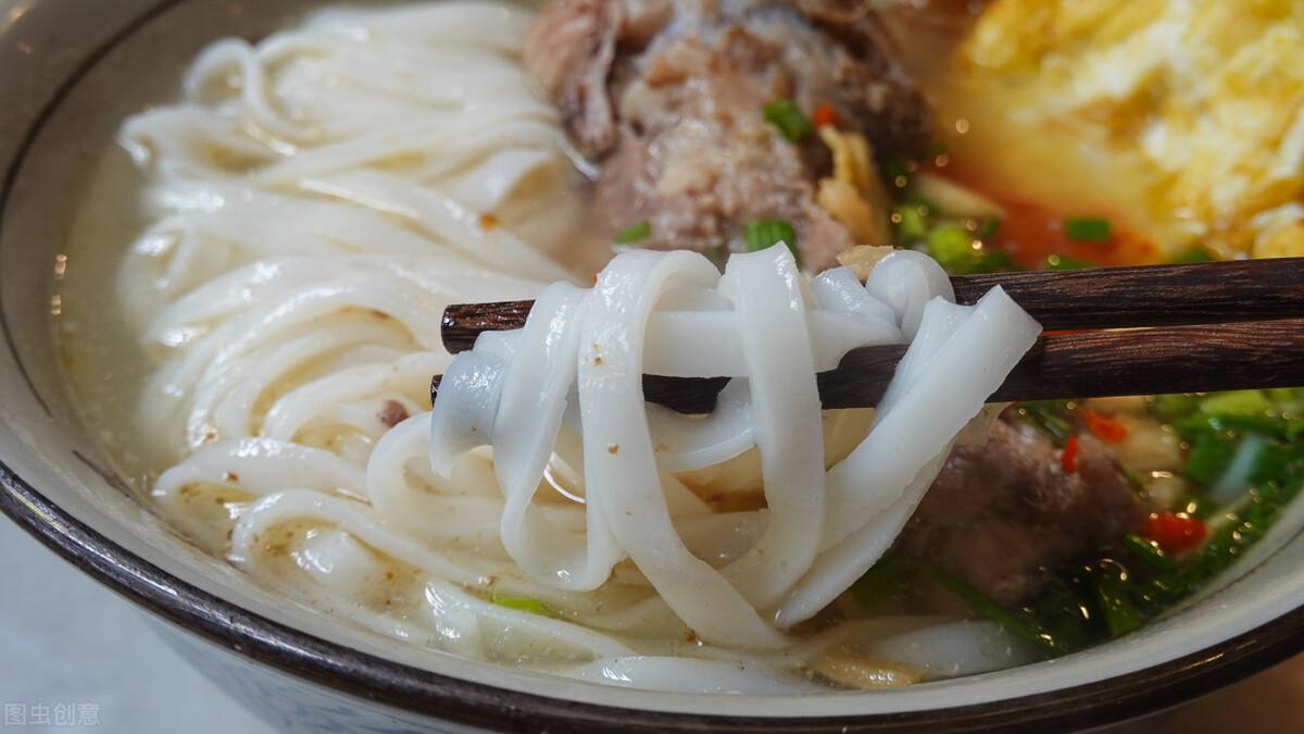 小吃经营成功案例（北京大爷开米粉店）