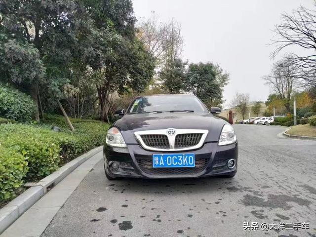 买二手车划算吗，买二手车划算吗（几年车龄的二手车才有性价比呢）