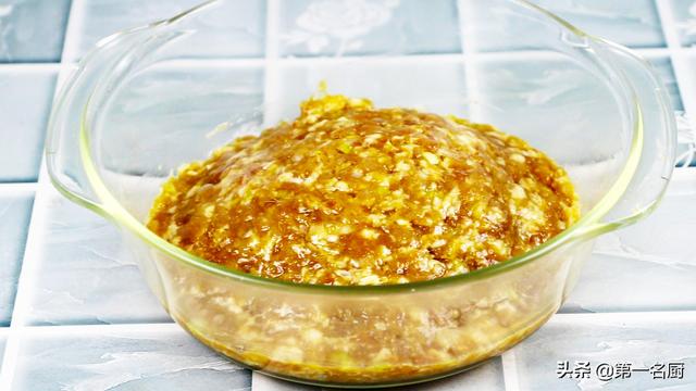 芹菜饺子馅的做法，芹菜饺子馅的做法大全（头伏的饺子用这4种菜调馅）