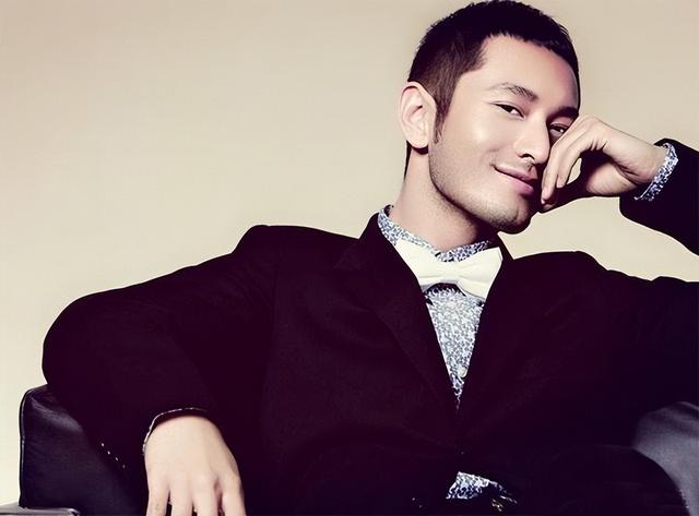 杨颖，杨颖cos嫦娥（杨颖的尴尬却越来越明显了图片）