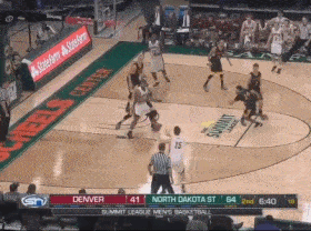 nba超囧镜头，囧神是哪位球员的绰号（NBA那些无脑失误）