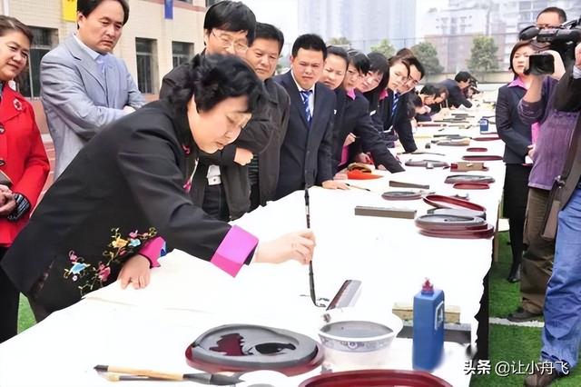 中国现代书法家排名一览表，当代十大书法家排名（现代80位书法大家作品欣赏）