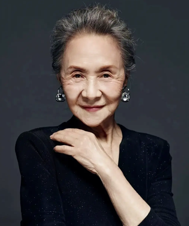 廖昌永蔡明因为爱情，蔡明现在哪里拍的春晚（已经是她成功路上最大的“污点”）