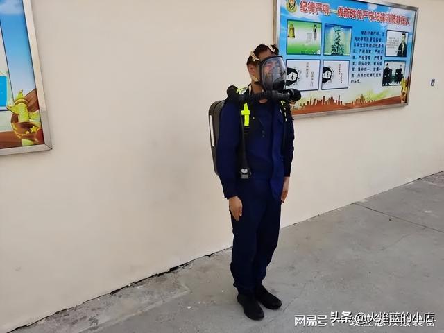 氧气呼吸器的作用是什么，氧气呼吸器百科（新型正压式消防氧气作业呼吸器）