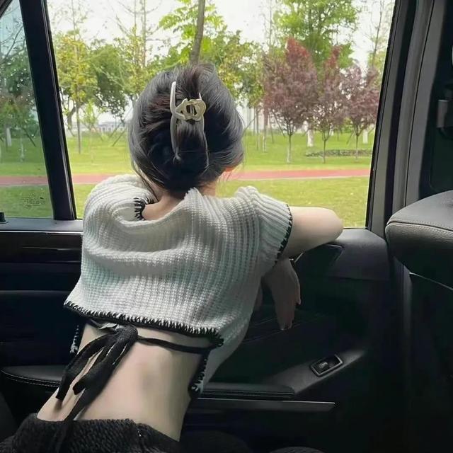 绿色小清新系列的qq女生头像  夏有森光暖无疑微信，绿色小清新系列的qq女生头像  夏有森光暖无疑（女生头像：夏日清新绿色系头像）