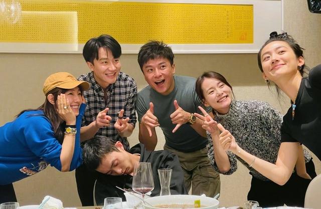 白百何出轨事件，白百何被曝出轨原因（被爆泰国当街揉臀）