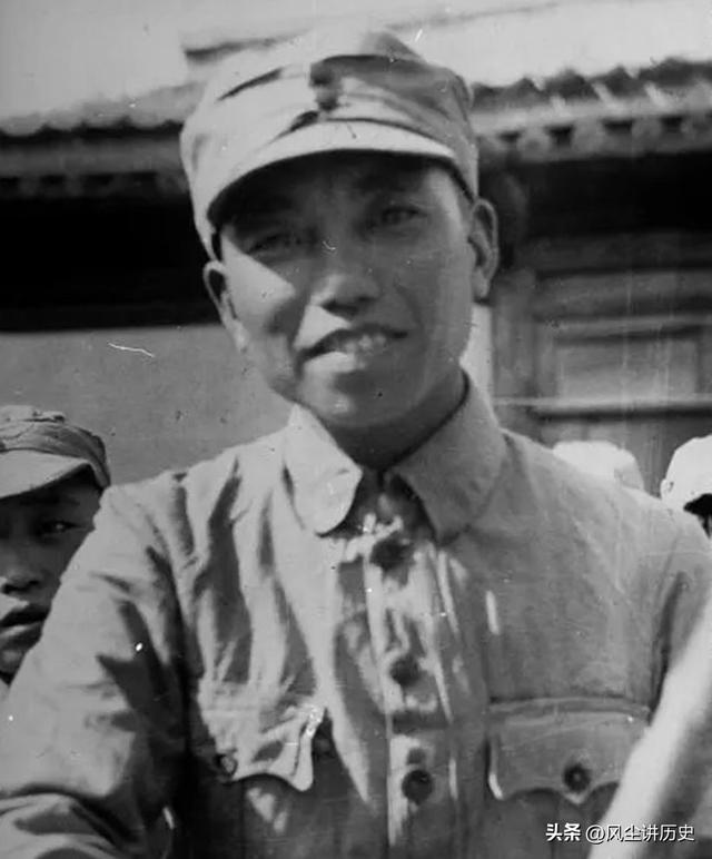 军团长是什么级别，军长与军团长有区别吗（红军史上曾有十个军团）
