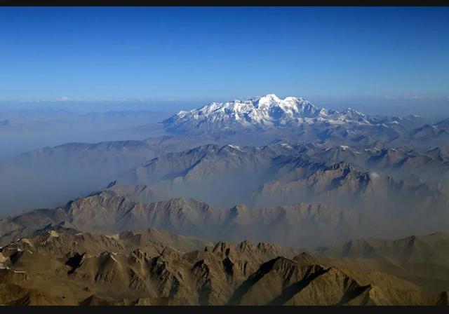 我国最西端位于新疆的什么高原，我国最西端位于新疆自治区的什么高原（中国最西端领土帕米尔高原）