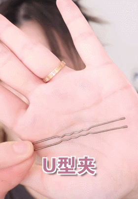 绑头发教程女孩子简单，小女孩可爱发型绑扎方法（这3款“辣妹编发”又美又撩人）