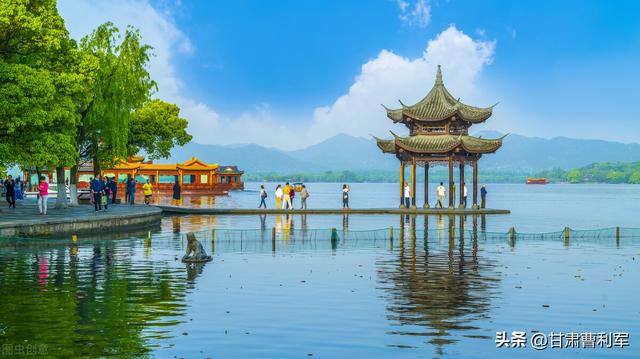 国内景点排行榜，国内景点排行榜前十名（中国15大最美风景）