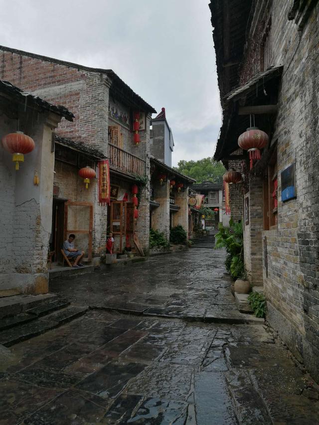 中国著名的古巷子有哪些,中国十大巷子(中国最美最值得20个古镇)