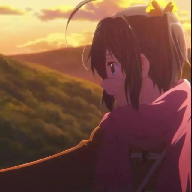 中二病女生特点，中二病也要谈恋爱／动漫女生头像微信（精选中二病也要谈恋爱动漫情侣头像大全）