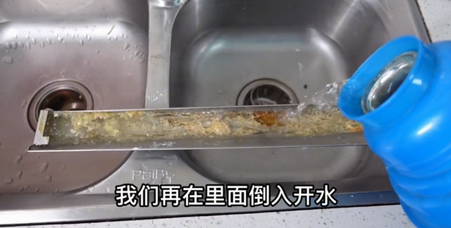 小苏打放多了怎么补救，小苏打放多了咋办（撒点小苏打作用真大）