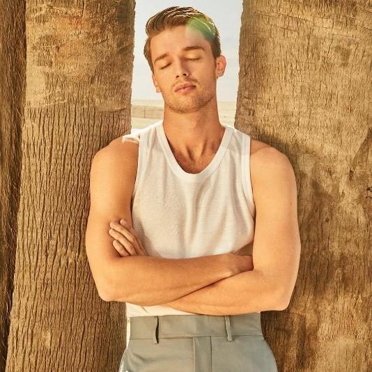 施瓦辛格私生子，施瓦辛格保姆照片（老二200斤）