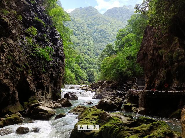 黔东南小七孔旅游攻略，不只是一座古桥<二游荔波>