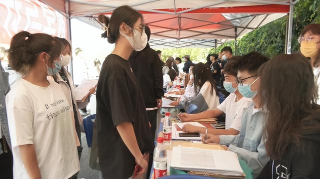 赤峰学院怎么样，赤峰学院就业率及就业情况怎么样就业率高的专业有哪些2020（赤峰学院3350名新生报到）