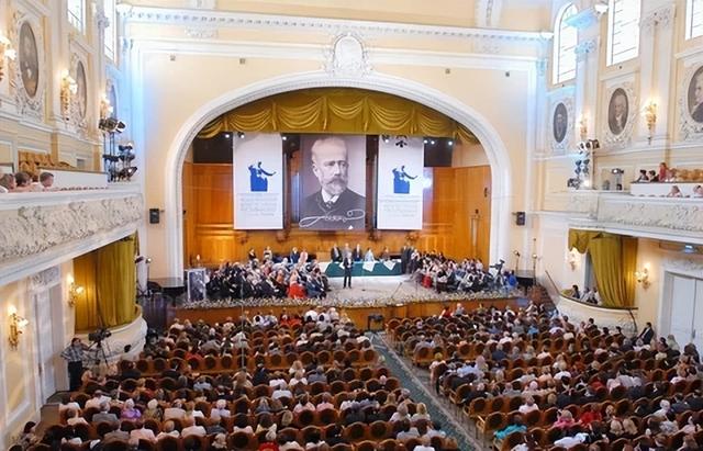 4月9日什么节日，4月9日是什么节日（李宗伦 ）