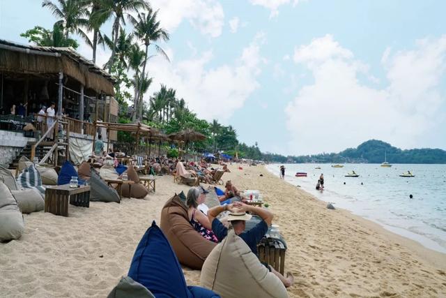 苏梅岛旅游攻略线路，苏梅岛旅游报价（我在这个小岛提早过起夏天了）